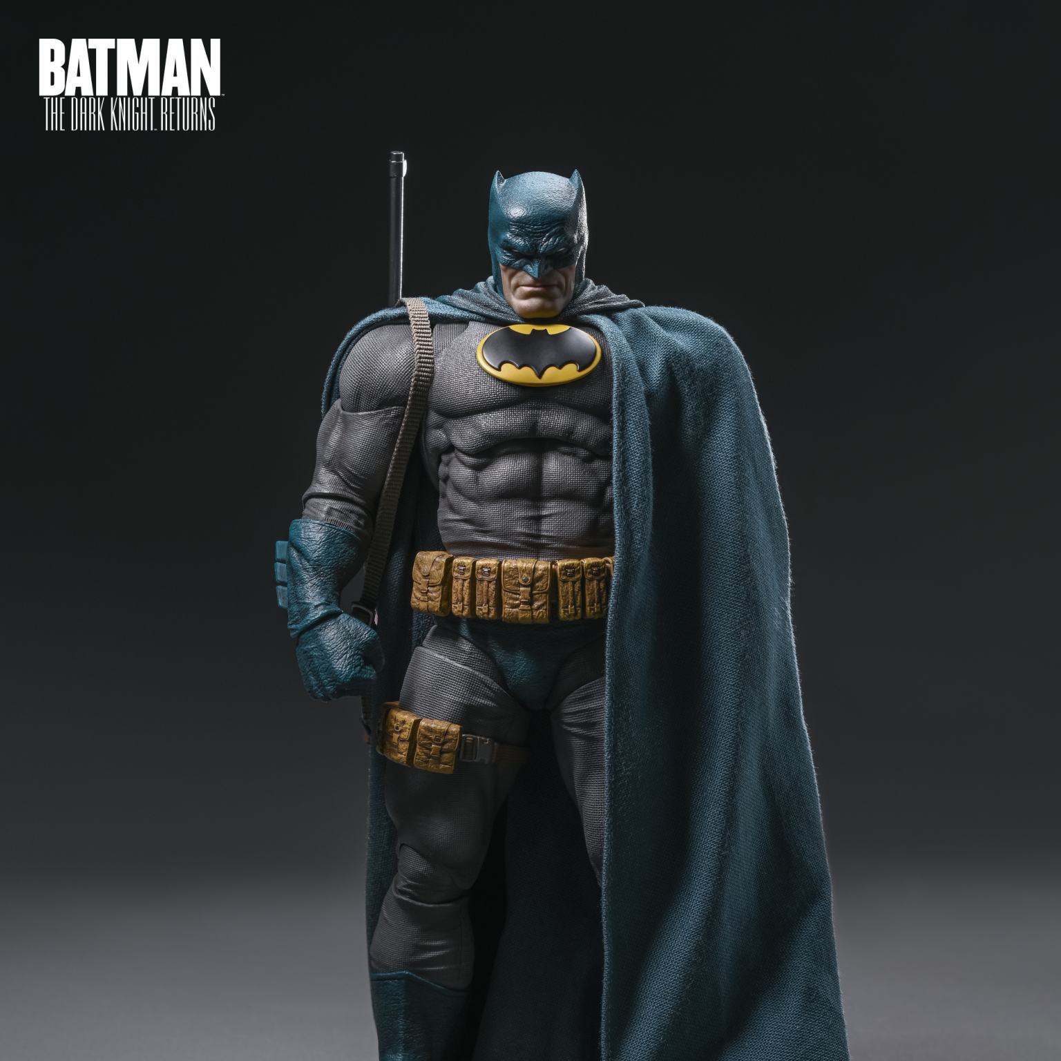 INART Batman - The Dark Knight Returns - Blue Suit 1/12 Action Figure - immagine 12
