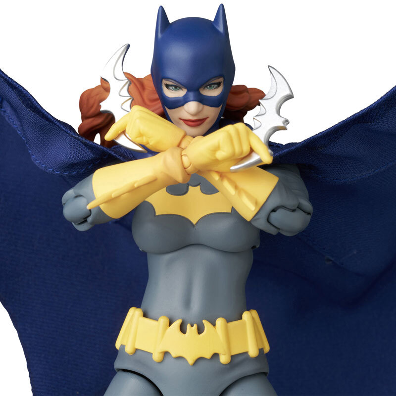 MAFEX Batman: HUSH - Batgirl Recollection Version - immagine 2