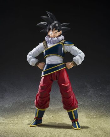 BANDAI Dragon Ball Z S.H.Figuarts Action Figure - Son Goku (Return to Earth) 15 cm
